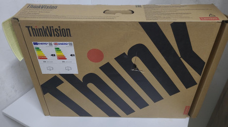 24 LENOVO S24i-30 63DEKAT3TK IPS 4MS 100HZ(OUTLET)