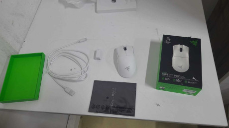 RAZER VIPER V3 PRO BEYAZ RZ01-05120200-R3G(OUTLET)